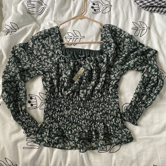 Madewell Georgette top in Forest Leaves - Picture 3 of 4